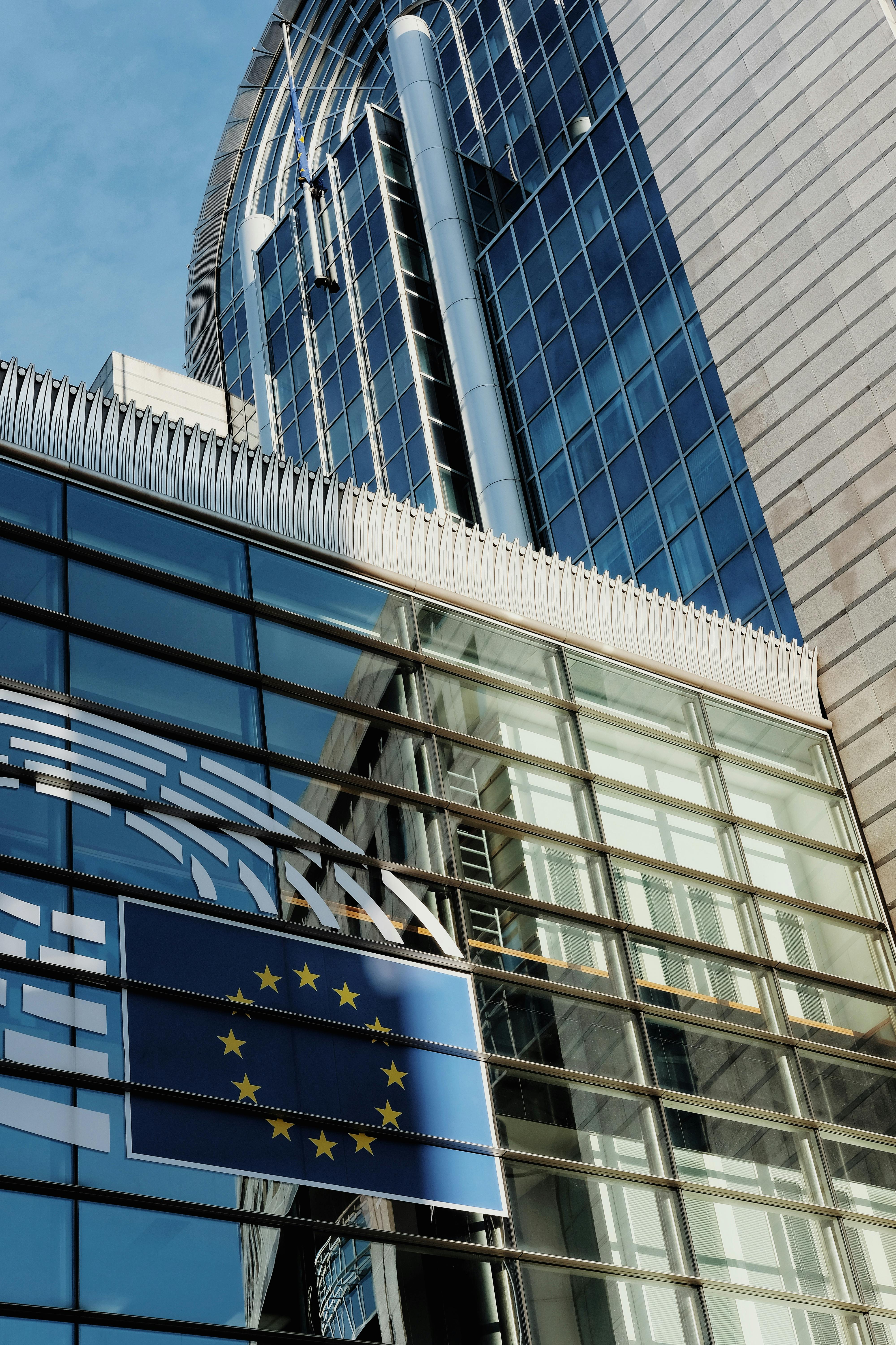EU Extends eCoC Deadline to 29 November 2026: What It Means for Manufacturers and the UK